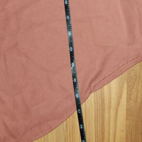 Torrid Women's Size 2 Blouse Top Pink Solid Polyester V-Neck Regular || EUC - Picture 7 of 8